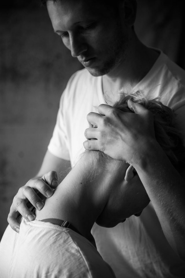 Ostheopath bei der Arbeit